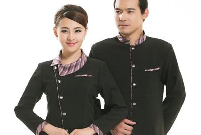 哈爾濱工作服定制八大行業(yè)制服面料選擇與應(yīng)用指南
